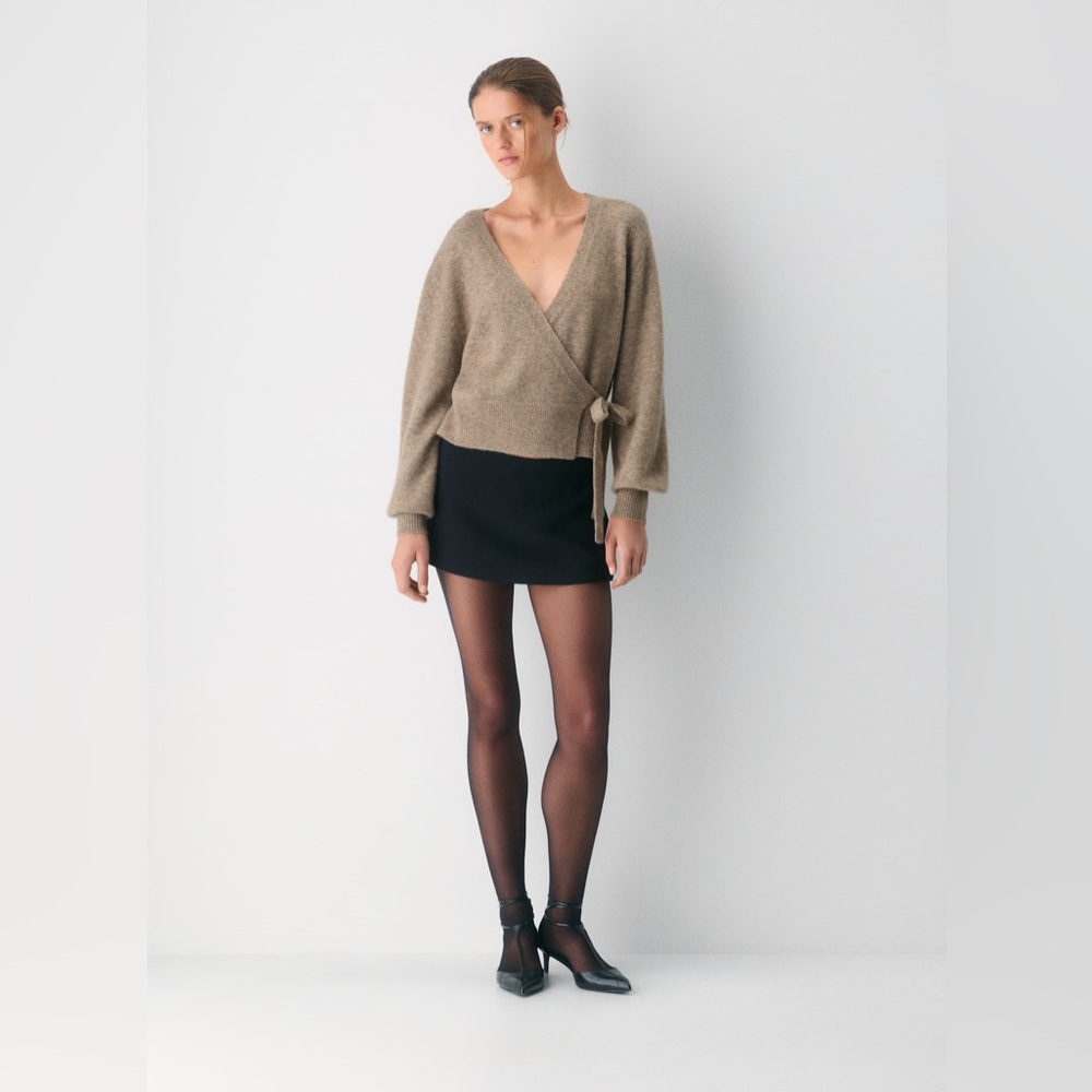 Aritzia Wilfred SoftSpoke Cassidy Sweater / Heather Nomad Taupe